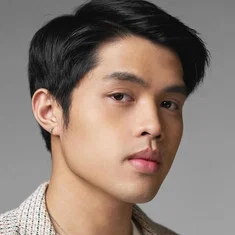 Elijah Canlas