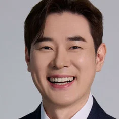 조충현