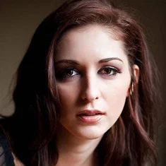 Carlotta Champagne