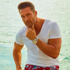 Garren James