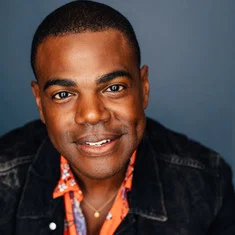 Ahmad Simmons