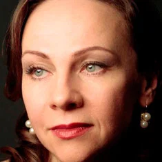 Елена Узлюк