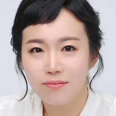 Joo In-young
