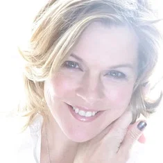 Janie Dee