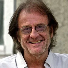 Luis Eduardo Aute