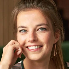 Jana De Bosscher
