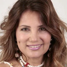 Bahar Öztan