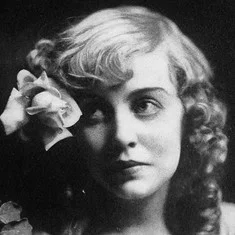 Violet MacMillan