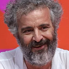 Adirley Queirós