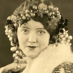 Helen Ray