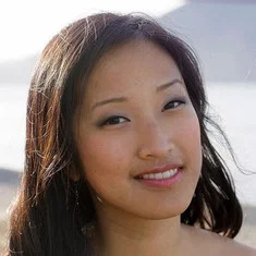 Alyce Tzue