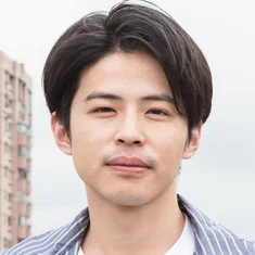 Yen Hu
