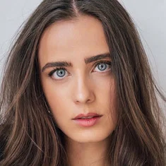 Julia Tomasone