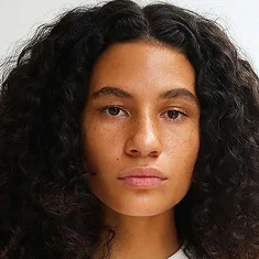 Ariane Aparecida
