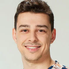 Alihan Aracı