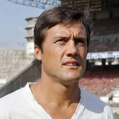 Roberto Gil Esteve