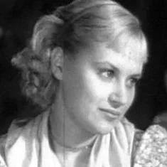 Лариса Емельянцева