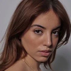 Nora Dari