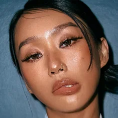 Hyolyn