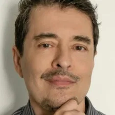 Tiago Santiago