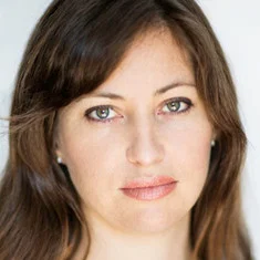 Davina Leonard