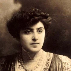 Véra Sergine