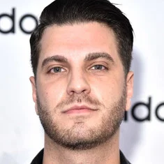 Spencer Charnas