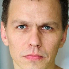 Владимир Маслаков