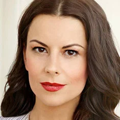 Juliet Angus