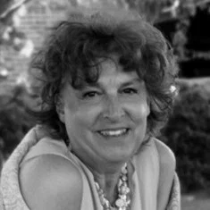 Suzanne Desrocher-Romero
