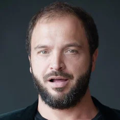 Àlvar Triay