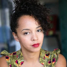 Sandy Lewis Godefroy