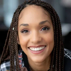 Eva Dortélus