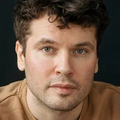 Павел Артемьев