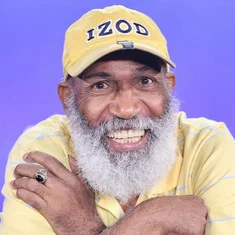 Héctor Sierra