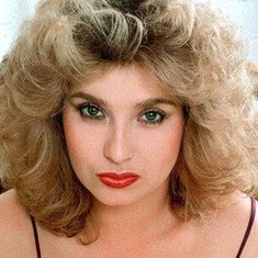 Leslie Winston