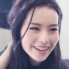 Helen Tam