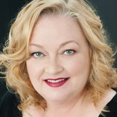 Elizabeth McCarthy