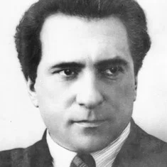 Николай Экк