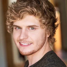 Maxwell Chase
