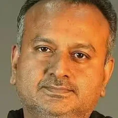 Shravan Tiwari