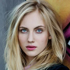 Elisa Schlott