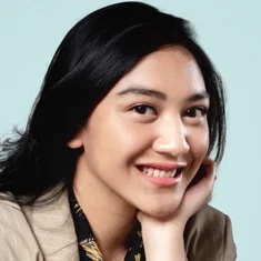 Putri Tanjung
