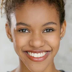 Nicole-Lily Baisden