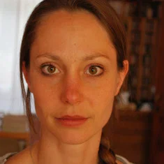 Claire Tefnin