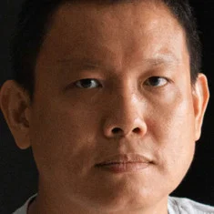 Sakda Kaewbuadee