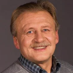 Анатолий Гурьев