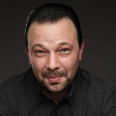 Дмитрий Сафронов