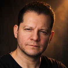Johnny Olvera