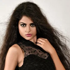 Shivangi Roy